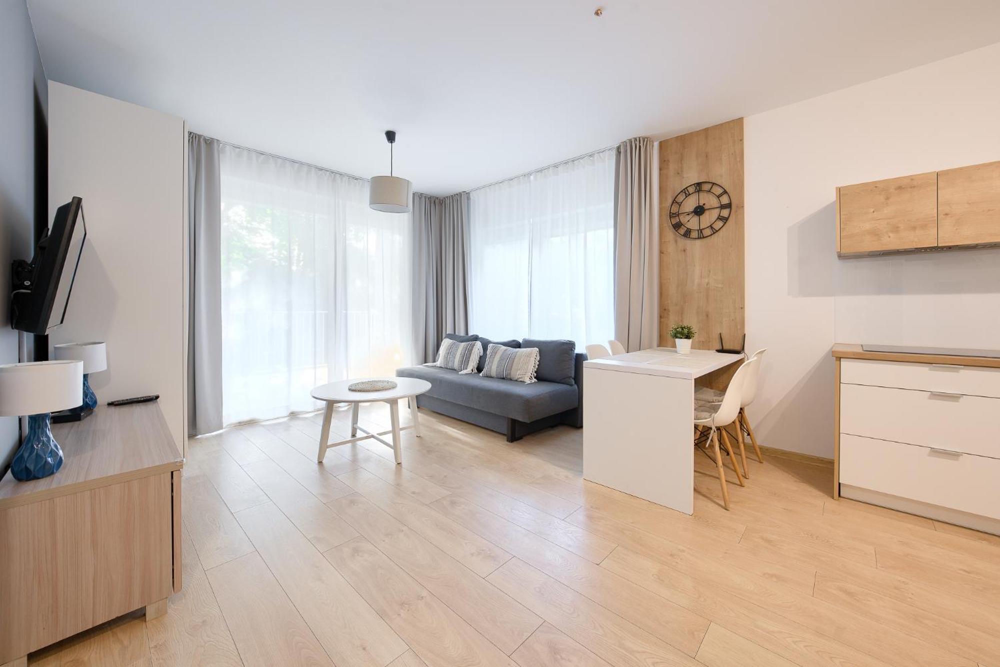 Apartamentyprzymorzu 010 Z Basenem Tarasem I Ogrodkiem Kołobrzeg Kültér fotó